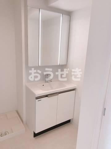 洗面設備　同仕様