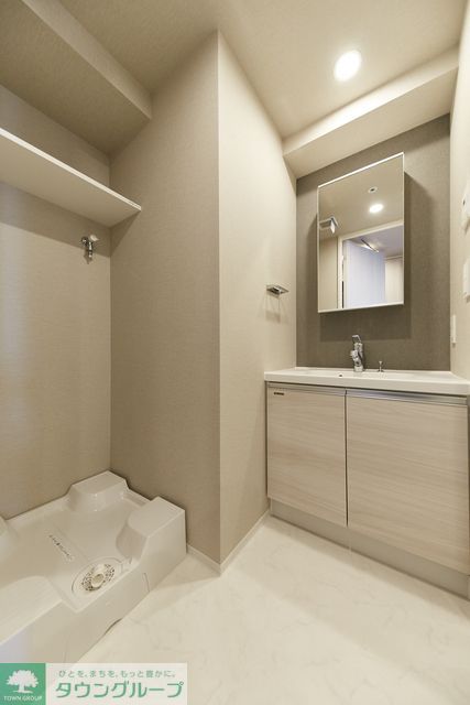 洗面設備　※写真は同タイプ住戸です。