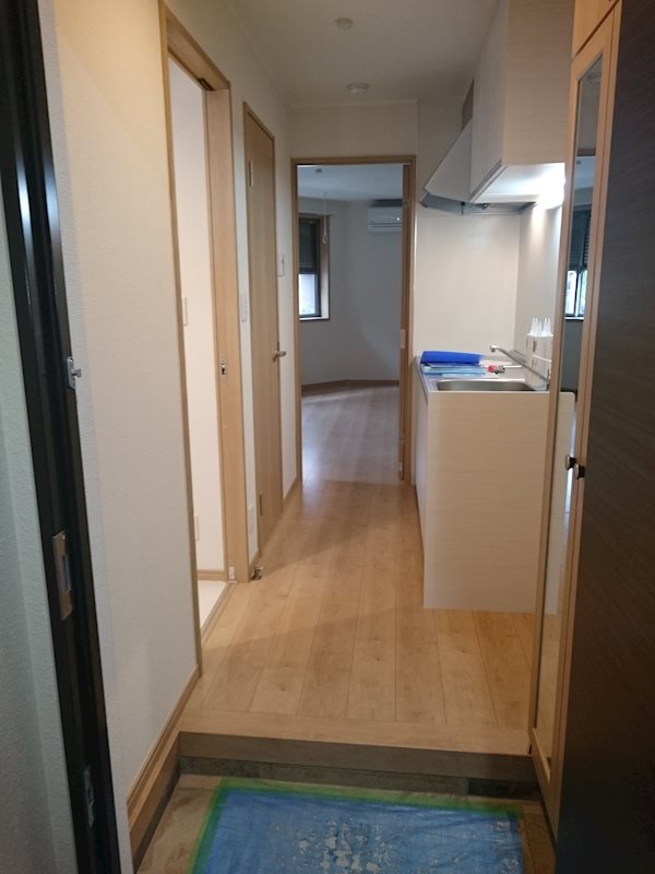 玄関　※こちらの写真は他部屋参考写真です