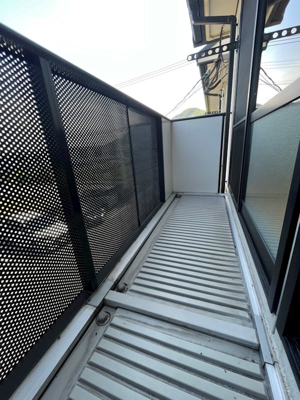 バルコニー　良く陽が当たるベランダです！