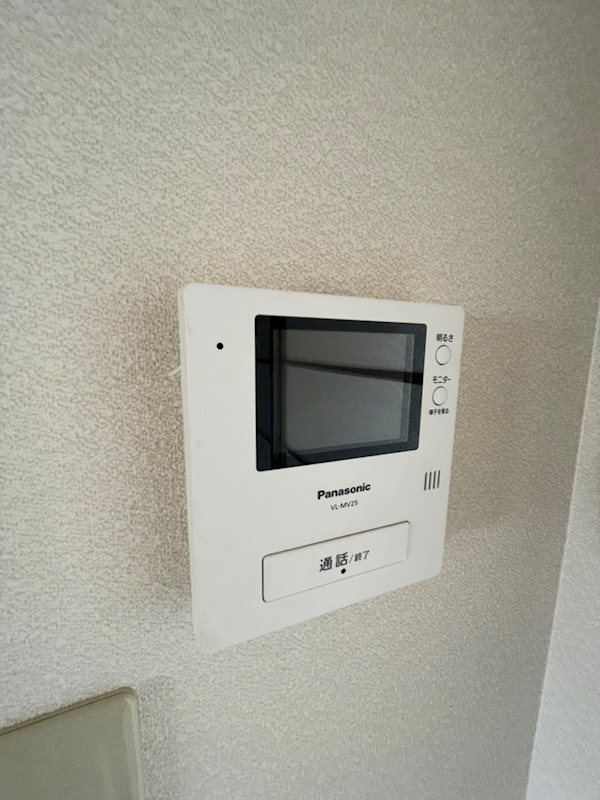 セキュリティ　モニター付きインターホン付きです！