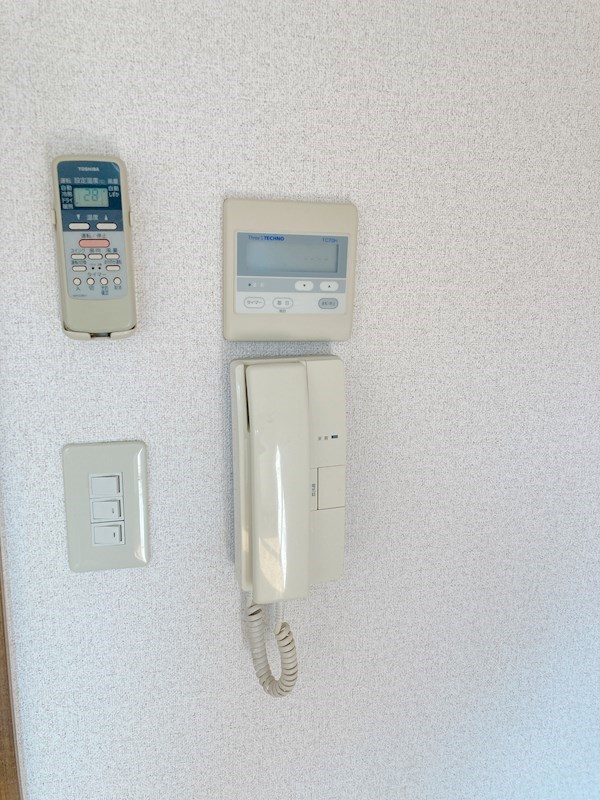 セキュリティ　※参考写真　反転タイプ