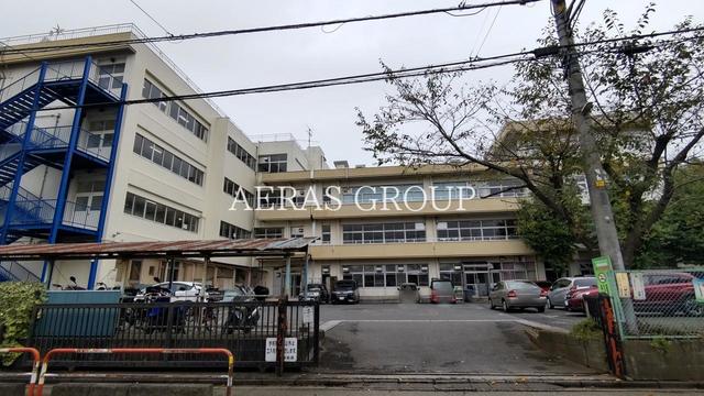 中学校　志木市立宗岡中学校（中学校）まで585m