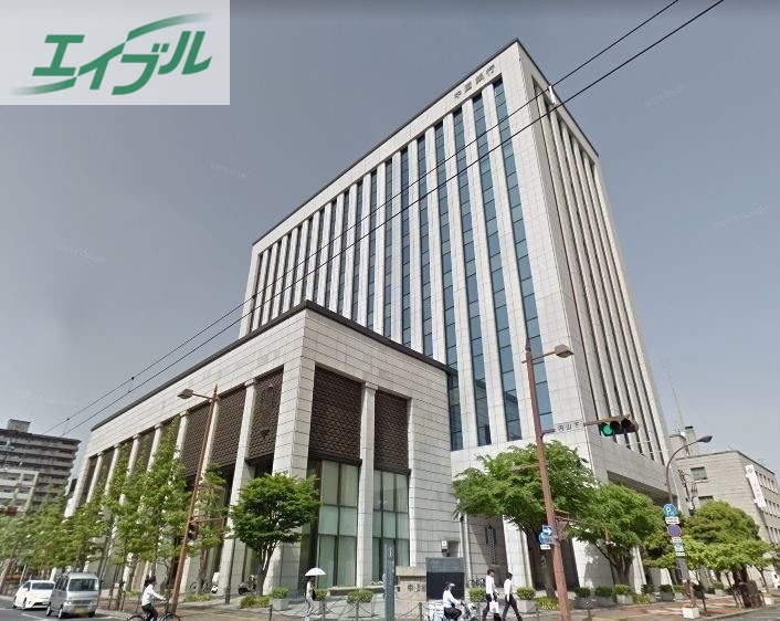 銀行　中国銀行本店（銀行）まで857m