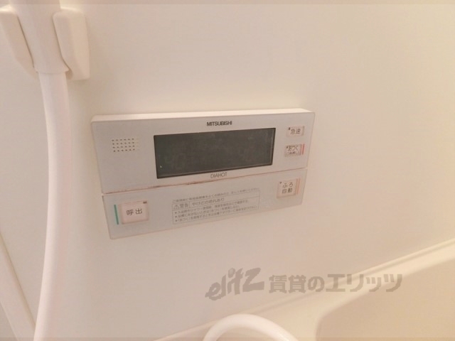 その他設備　給湯器リモコン