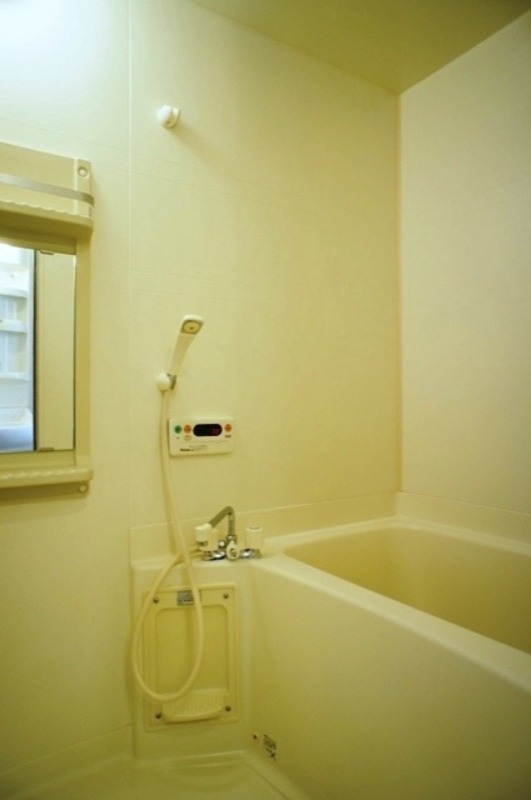 バス・シャワールーム　図面と現状に相違がある場合には現状を優先