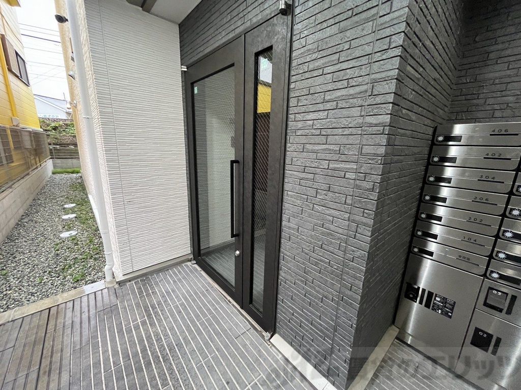 エントランス　エントランス