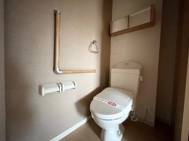 トイレ　シャワー付トイレ