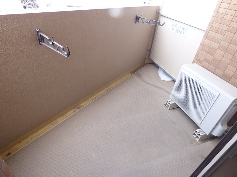 バルコニー　別のお部屋の写真です。ご参考までに。