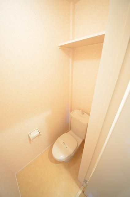 トイレ　☆ゆっくりとお考え事でも☆