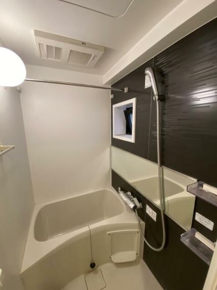 バス・シャワールーム　バス