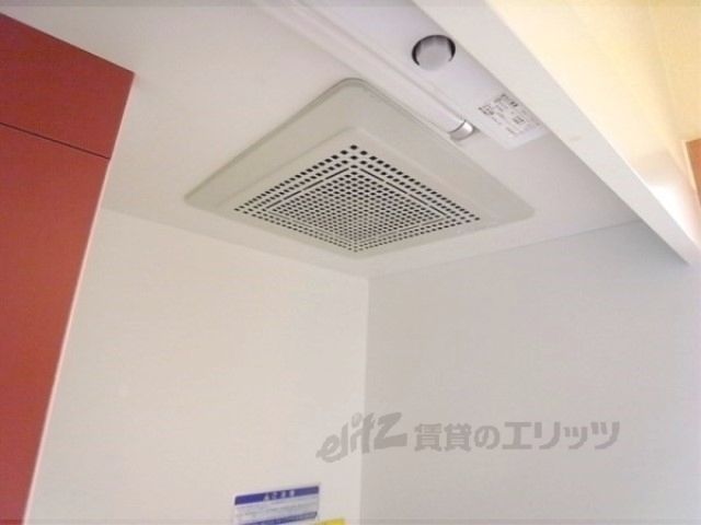 その他　換気扇