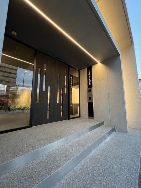 エントランス　室内