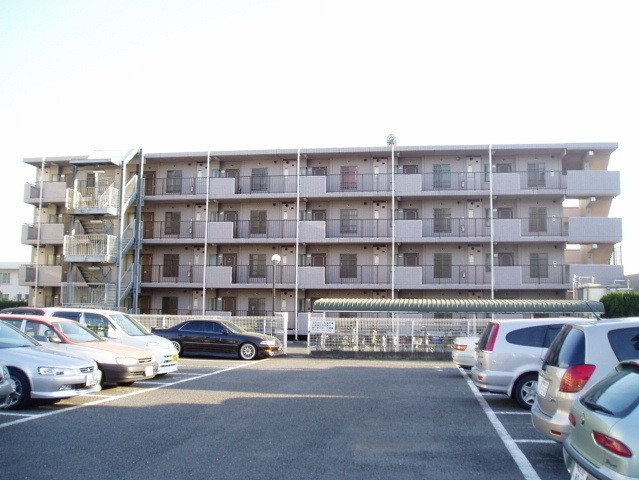 駐車場　敷地内駐車場です♪