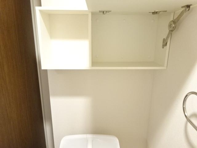 収納　トイレ上部収納
