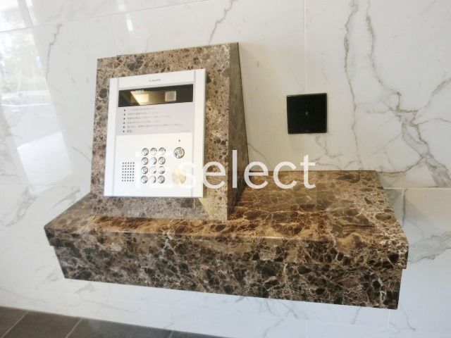 セキュリティ　安心のオートロック完備です。