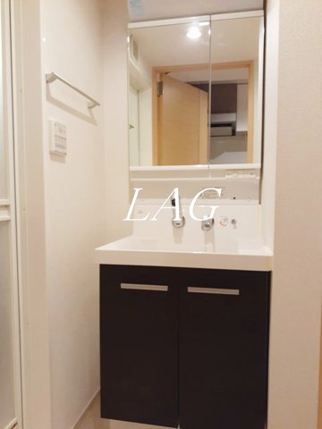 洗面設備　洗面台です。