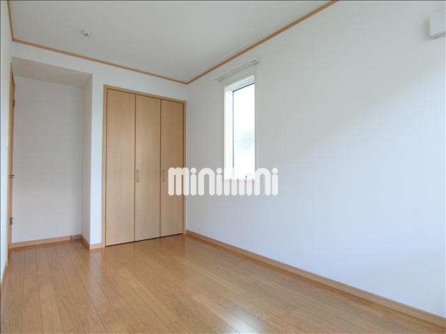 その他部屋・スペース　５．６帖の洋室です。