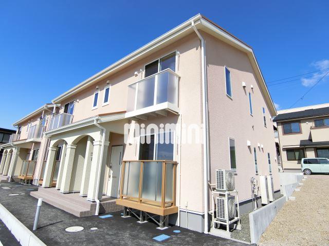 建物外観　２０１８年２月築のアパート。