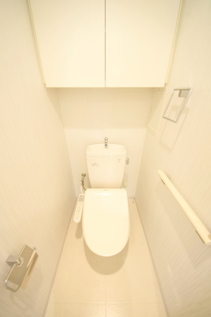 トイレ　～別号室参考写真～