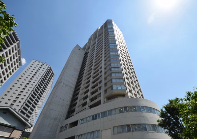 建物外観　～ワンランク上の暮らしはココカラ～