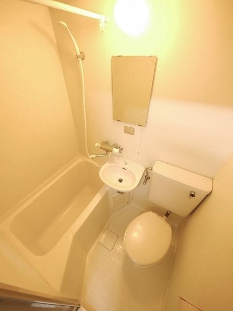 バス・シャワールーム　★お部屋探しは、タウンハウジング多摩センター店へ★