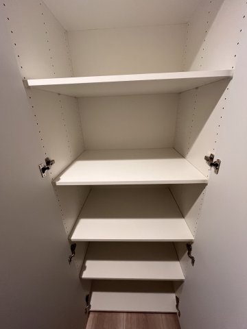 収納　シーズンフラッツ菊川WEST