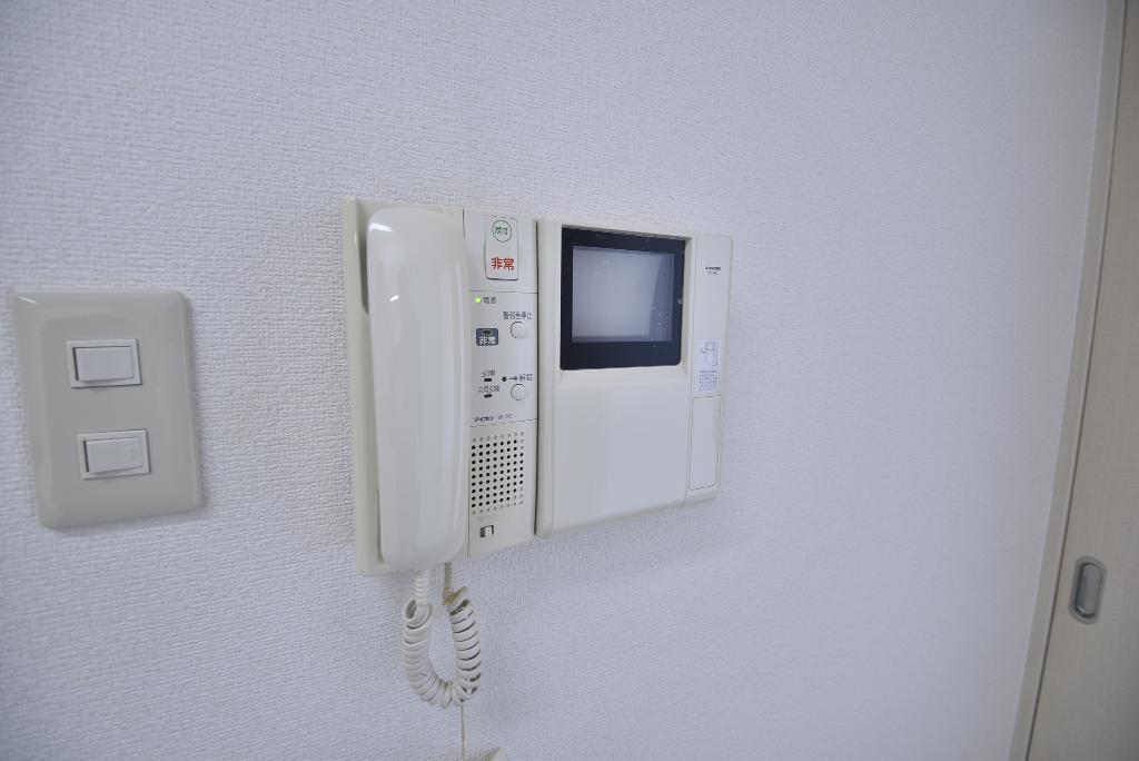 セキュリティ　カメラ付インターホン