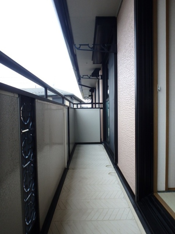 バルコニー　図面と現状に相違がある場合には現状を優先