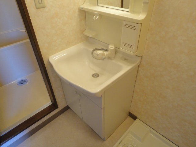 洗面設備　洗髪洗面化粧台