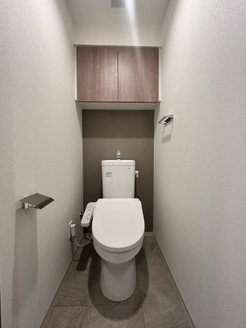 トイレ　落ち着いたトイレです