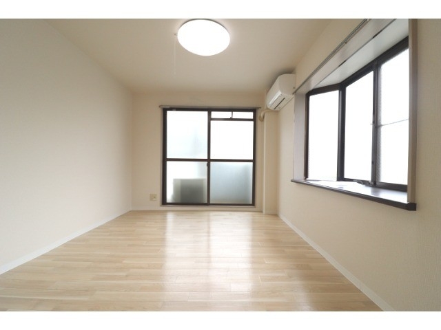 居室・リビング　明るく爽快感のある空間！