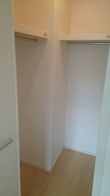 収納　クローゼット