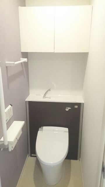 トイレ　シャワー付きトイレ