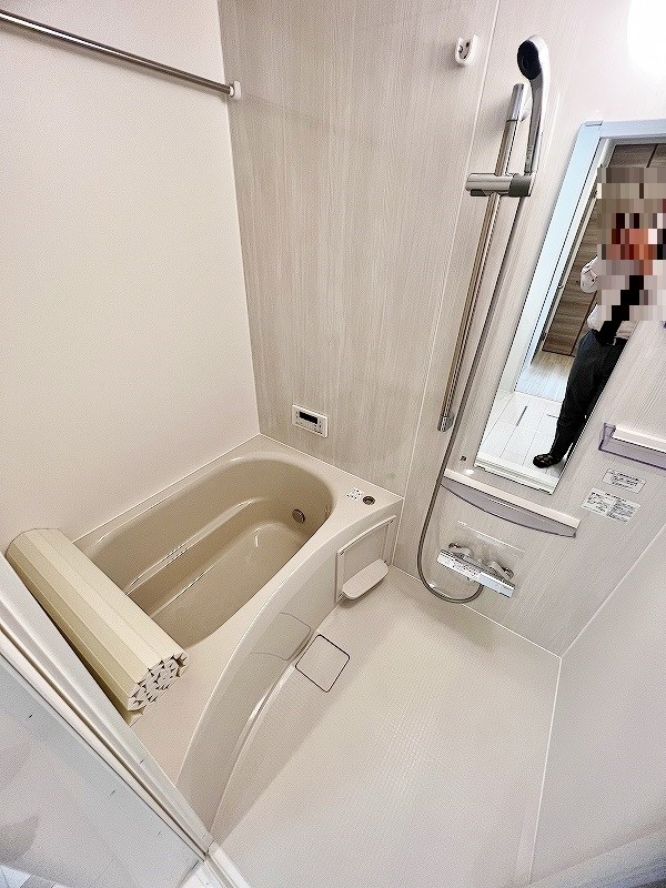 バス・シャワールーム　★追焚機能＆浴室乾燥機付き浴室★