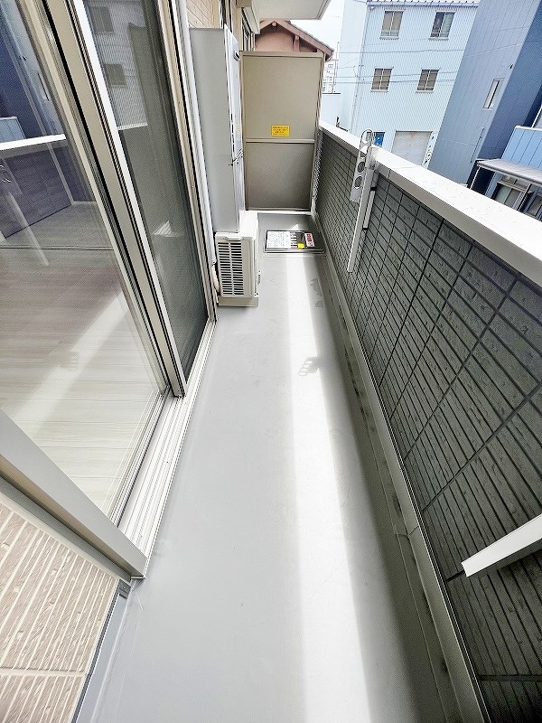 バルコニー　★南向きで陽当たりの良いバルコニー★