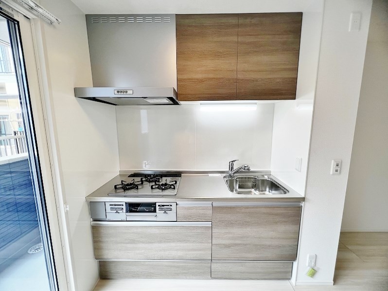 キッチン　★３口ガスシステムキッチン(グリル付)★