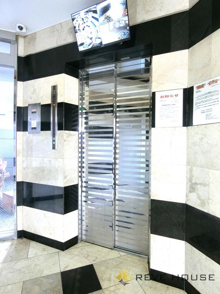 ロビー　エントランス