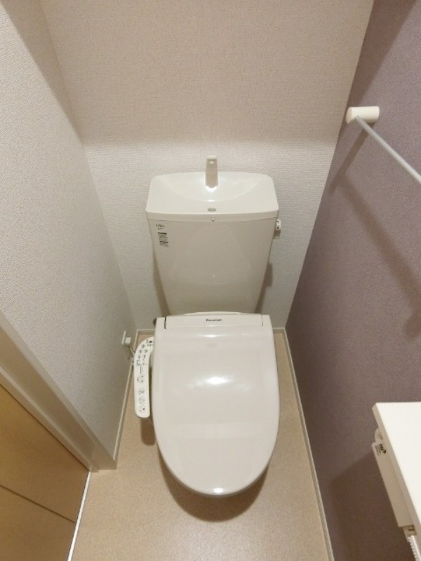 トイレ　図面と現状に相違がある場合には現状を優先