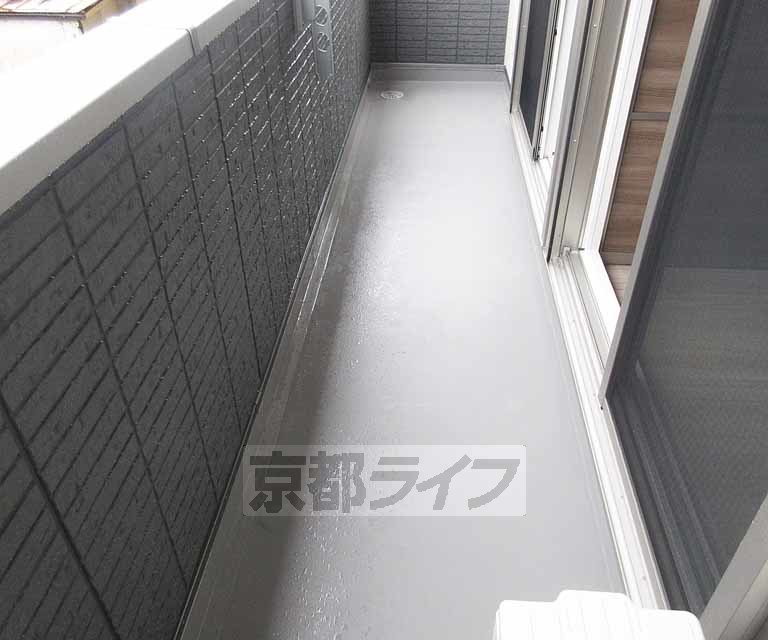 バルコニー　広いバルコニーです・