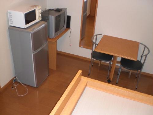 居室・リビング　家具家電付き