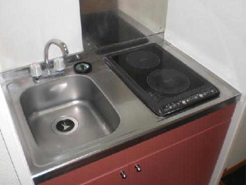 キッチン　調理しやすい2口コンロです。