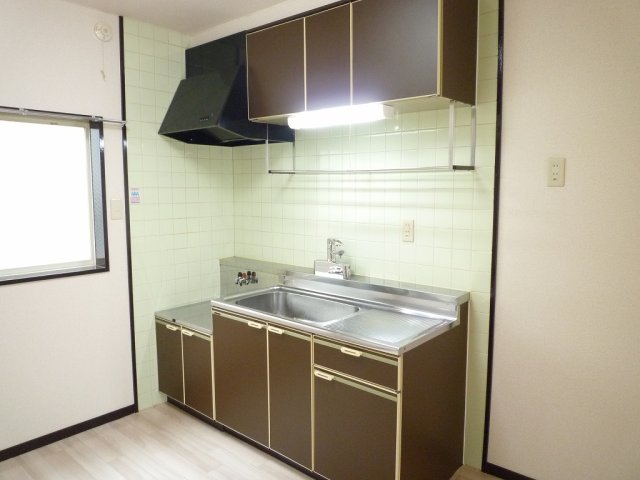 キッチン　同物件の参考写真です。