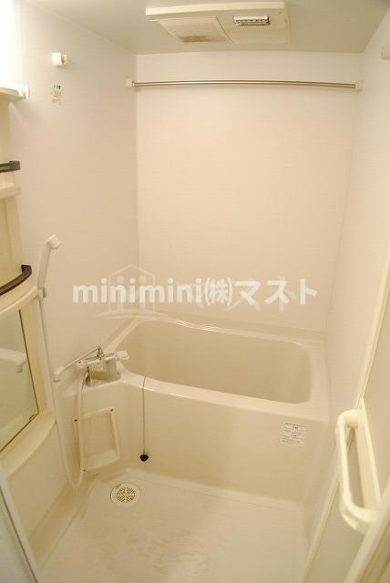 バス・シャワールーム　※建物内別間取り、参考写真