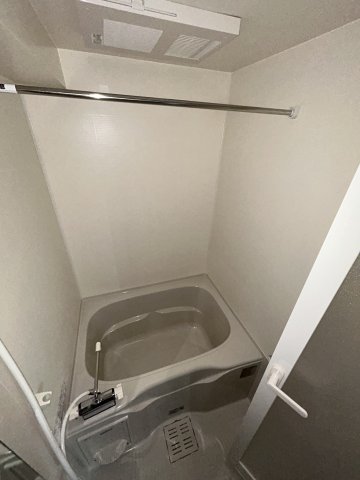 バス・シャワールーム　※同物件参考写真