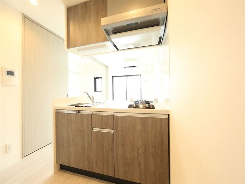 キッチン　システムキッチン（ガス2口コンロ付）　同仕様写真