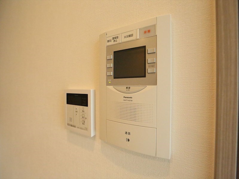 セキュリティ　ＴＶモニター付インターホン　同仕様写真