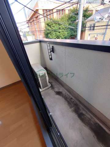 バルコニー　別部屋の参考写真で御座います。