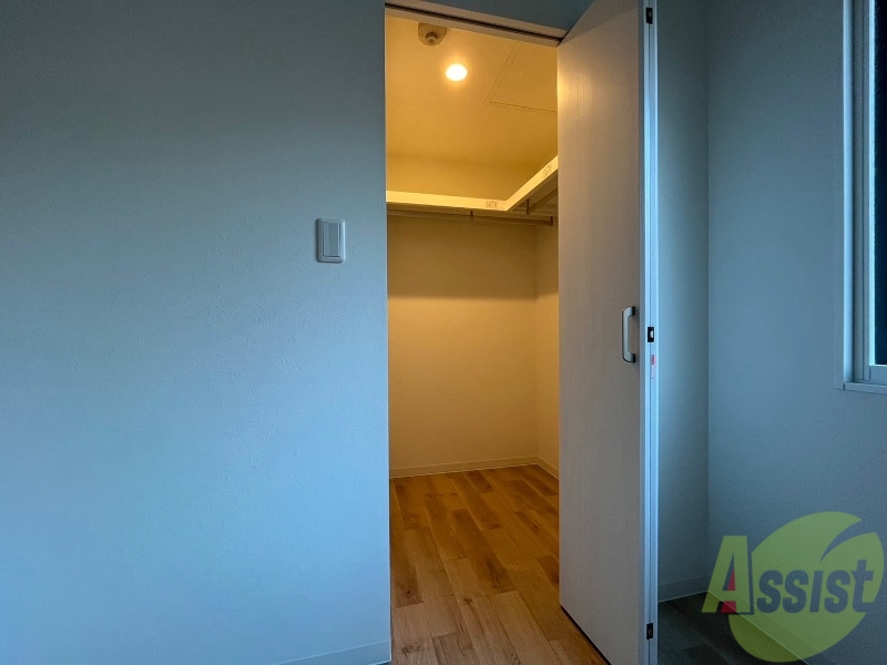 収納　嬉しいウォークインクローゼット仕様です！！