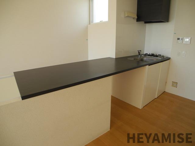 キッチン　※類似間取りの別号室の写真です※